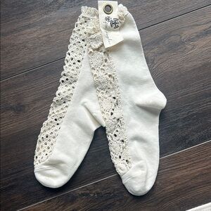 Cream Lace Trim Socks
